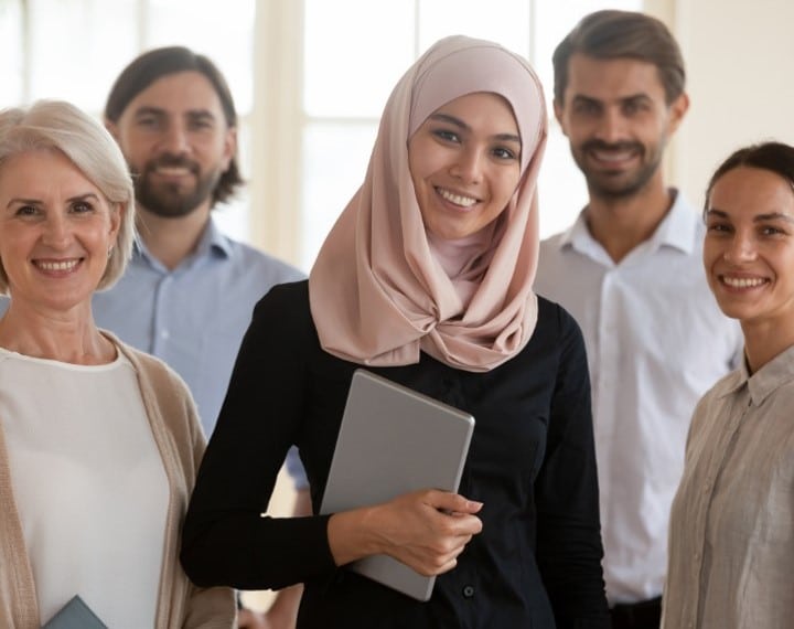 Comprendre les différences culturelles et les prendre en compte.