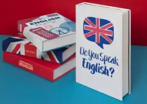 Livres de cours d'anglais et dictionnaire pour évaluer son niveau de langue avant une formation